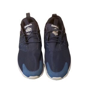 Navy blue Mens Reebok Furylite sneakers size 11.5